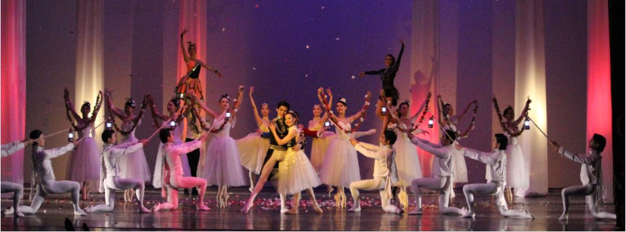 “Оргилуун дарс” балетын үеэр ДБЭТ-ын захирал Ч.Мөнхзултай ярилцлаа